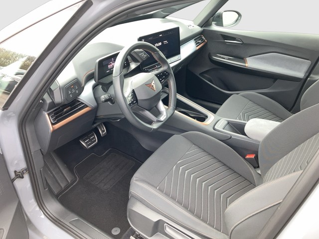 CUPRA - Formentor 1.5 TSI ACC LED LM18 MFL PDC SHZG TEL_12