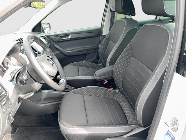 Skoda - Fabia Combi 1.0 TSI DSG Ambition LED+SHZ+NAV+GRA_12 Skoda - Fabia Combi 1.0 TSI DSG Ambition LED+SHZ+NAV+GRA_12