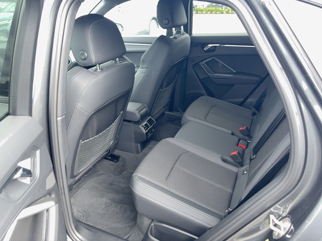 Audi - Q3 Sportback 40 TFSI S-tronic quattro S-Line AHK_3