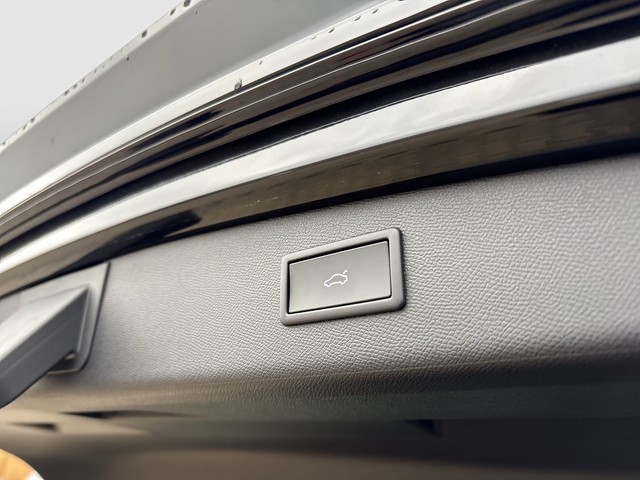 CUPRA - Leon Sportstourer 2.0 TSI 4Drive VZ DCC+NAVI+SHZ+LED_5