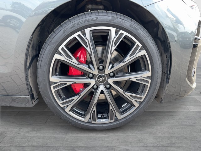 Audi - A6 e-tron Avant quattro edition one grey S-line_21