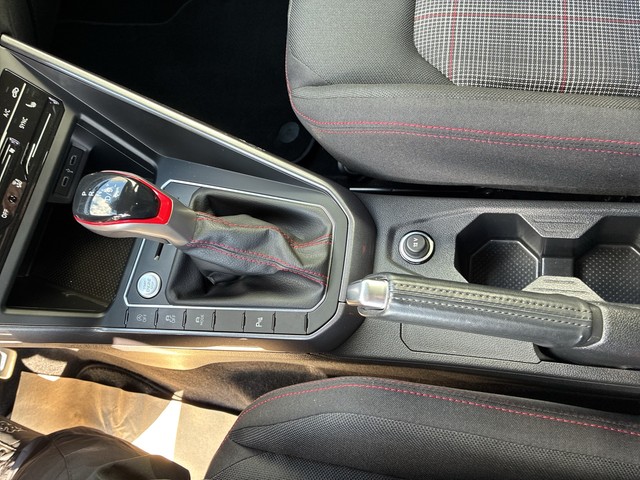 VW - Polo VI 2.0 TSI DSG GTI LED-Matrix Navi_6