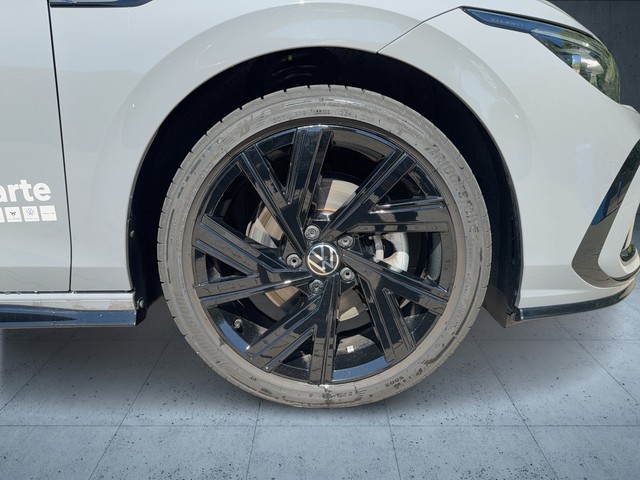 VW - Golf Variant 2,0 l TDI DSG R-Line Black Matrix_11 VW - Golf Variant 2,0 l TDI DSG R-Line Black Matrix_11