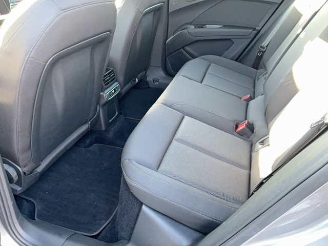 Audi - Q4 e-tron 35 Sportback GRA+NAVI+SITZHZG+PDC+LED_3