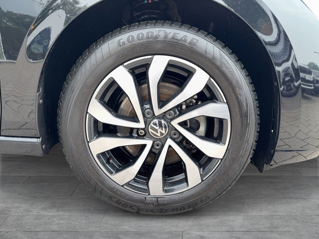 VW - Golf VIII 1.0 TSI Active NAVI+LED+PDC+SHZG+LM16"_13 VW - Golf VIII 1.0 TSI Active NAVI+LED+PDC+SHZG+LM16"_13