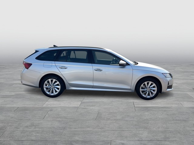 Skoda - Octavia Combi 2.0 TDI DSG Selection ACC LED NAVI_14 Skoda - Octavia Combi 2.0 TDI DSG Selection ACC LED NAVI_14