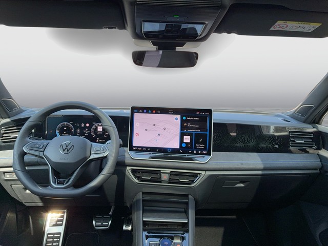 VW - Tiguan 2.0 TDI DSG R-Line Head Up+Panorama_2