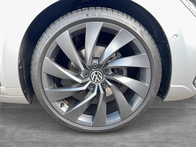 VW - Taigo 1.0 TSI Life GJR LED LM16 MFL PDC SHZG TEL_17