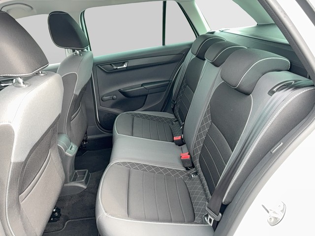 Skoda - Fabia Combi 1.0 TSI DSG Ambition LED+SHZ+NAV+GRA_3 Skoda - Fabia Combi 1.0 TSI DSG Ambition LED+SHZ+NAV+GRA_3