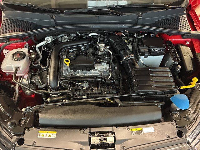 Skoda - Scala 1,0 TSI Essence AHK_8