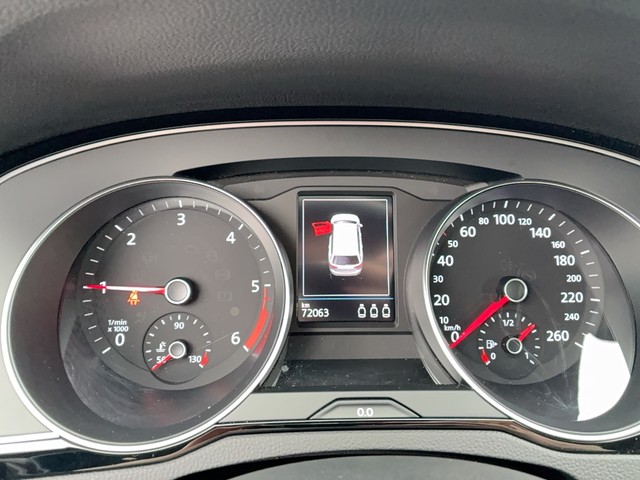 VW - Passat Variant 2.0 TDI DSG Business LED+KAMERA_13