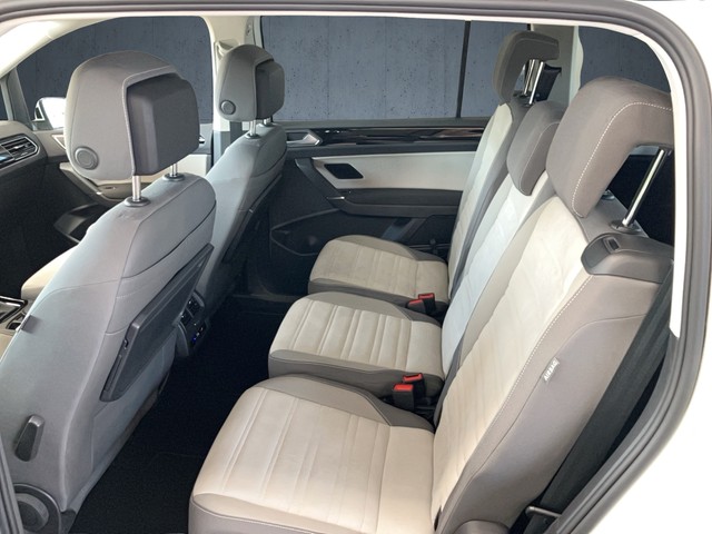 VW - Touran 2.0 TDI DSG Highline 7-Sitze+AHK+RFK+Navi_3 VW - Touran 2.0 TDI DSG Highline 7-Sitze+AHK+RFK+Navi_3