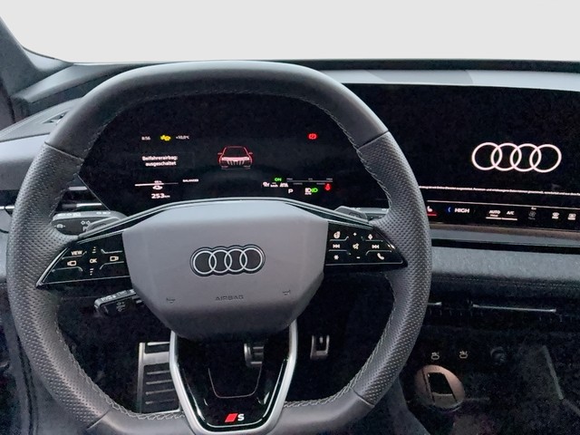 Audi - Q6 e-tron performance edition one PANO.+AHK+NAVI_12