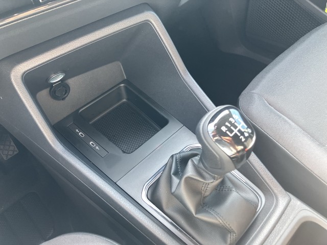 VW - Caddy Cargo 2.0 TDI AHK+KLIMA+PDC+GRA+DAB_5