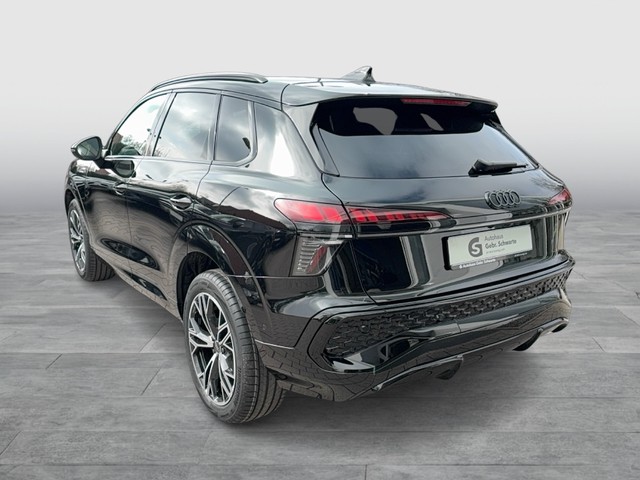 Audi - Q3 SUV TFSI S-tronic S line AHK+ACC+NAVI+PANO_13