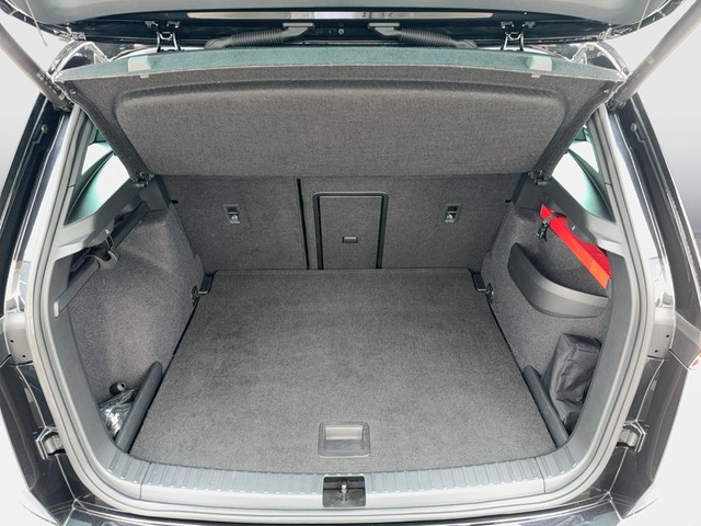 Skoda - Karoq 2.0 TDI DSG 4x4 Sportline AHK+ACC+PANO+PDC_4