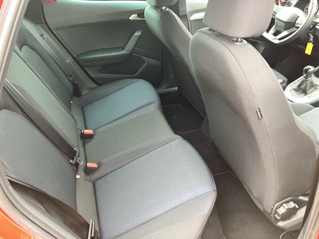 Seat - Arona 1.0 TSI FR LED LM17 MFL NAVI PDC SHZG TEMP TEL_5