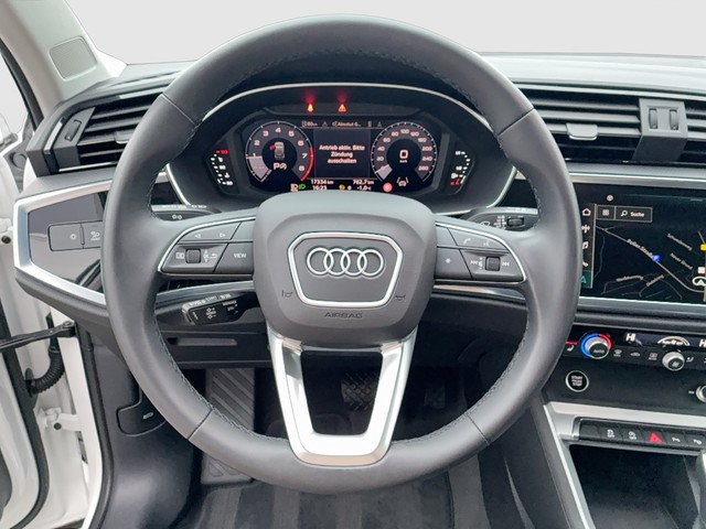Audi - Q3 35 TFSI S-tronic S line AHK+ACC+LED+NAVI+SHZG_16