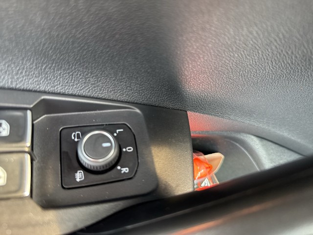 VW - Taigo 1.0 TSI DSG R-Line AHK Navi Matrix ACC_5 VW - Taigo 1.0 TSI DSG R-Line AHK Navi Matrix ACC_5