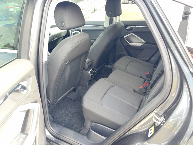 Audi - Q3 Sportback 40 TFSI S-tronic quattro S-Line_3