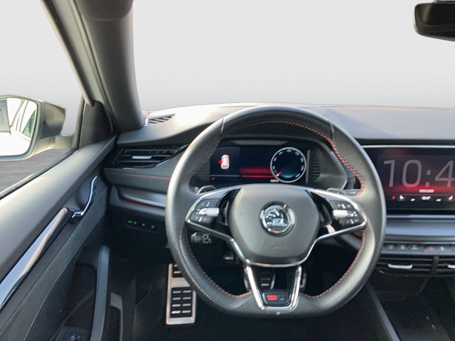 Skoda - Octavia Combi 2.0 TDI DSG RS AHK LED NAVI PANO_13