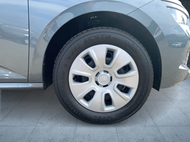 Skoda - Kamiq 1.0 TSI Active KLIMA LED PDC SHZG TEL_12