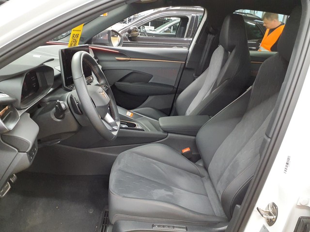 VW - Golf VIII 2.0 TSI DSG GTI ACC AHK CAM LED SHZG_3