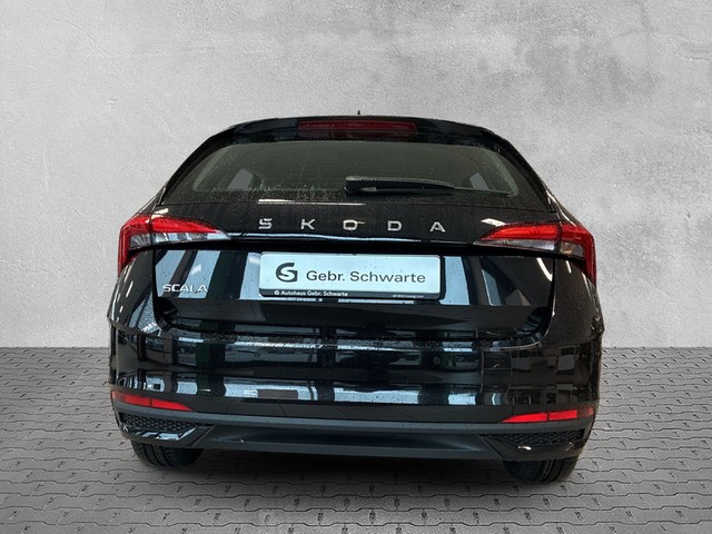 Skoda - Scala 1,0 TSI Essence AHK_11