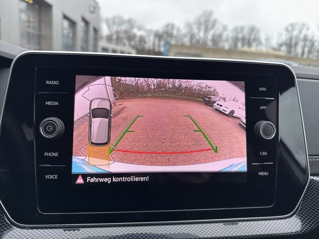 VW - T-Cross 1.5 TSI R-Line RFK AHK Navi Travel_5