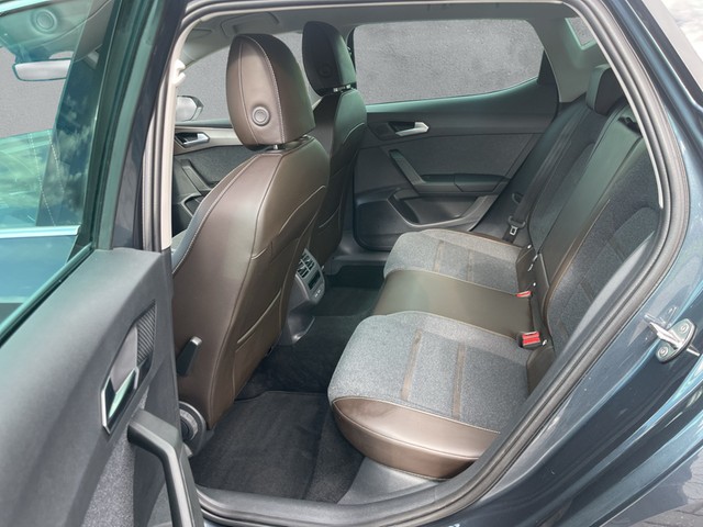 Seat - Leon 1.5 TSI Xcellence AHK LED LM17 PDC SHZG_2