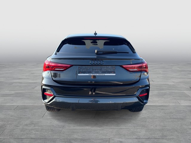 Audi - Q3 Sportback 35 TDI 6-Gang basis ACC+LED_7