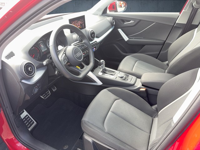 Audi - Q2 35 TFSI S tronic sport AHK Navi Sitzhzg._13