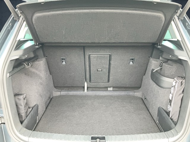 Skoda - Karoq 2.0 TDI DSG Clever 4x4 NAV+AHK+RFK+LED+ACC_4 Skoda - Karoq 2.0 TDI DSG Clever 4x4 NAV+AHK+RFK+LED+ACC_4