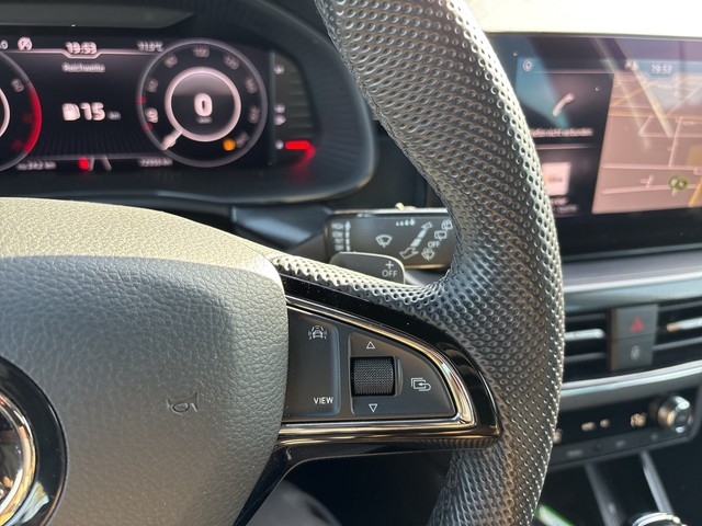 Skoda - Kamiq 1.0 TSI DSG Style AHK+LED+RFK+18"_11