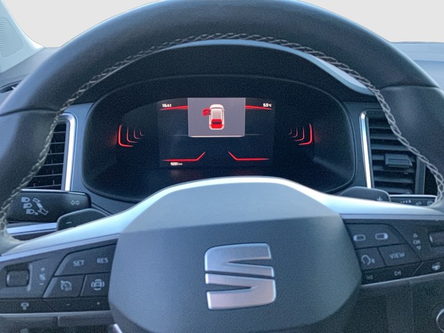 VW - Golf Variant 2.0 TDI DSG Highline AHK+LED+SHZ+BT_13