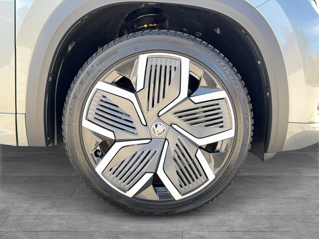 Skoda - Kodiaq 2.0 TDI DSG 4x4 Sportline Matrix+7-Sitze+ HuD_18