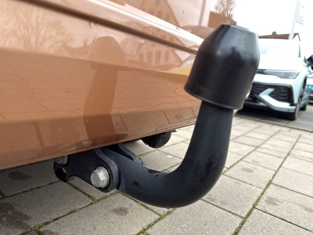 VW - Caddy 1.5 TSI Life AHK_4