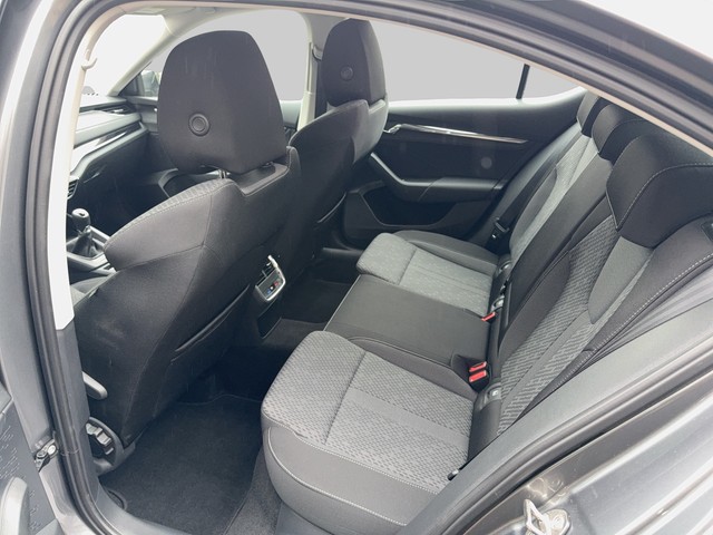 Skoda - Octavia Lim. 1.5 TSI Style AHK Navi_3 Skoda - Octavia Lim. 1.5 TSI Style AHK Navi_3