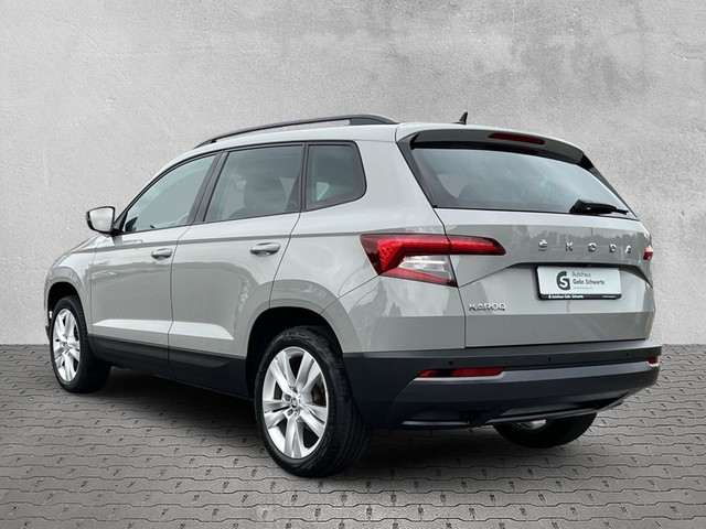 Skoda - Karoq 2.0 TDI Style AHK CAM LED LM18 NAVI SHZG_10