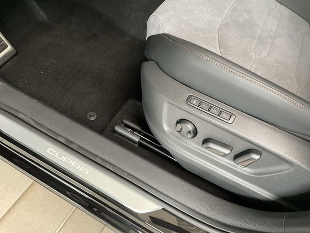 CUPRA - Ateca 2.0 TSI DSG 4Drive Tribe Edition AHK+LED_8