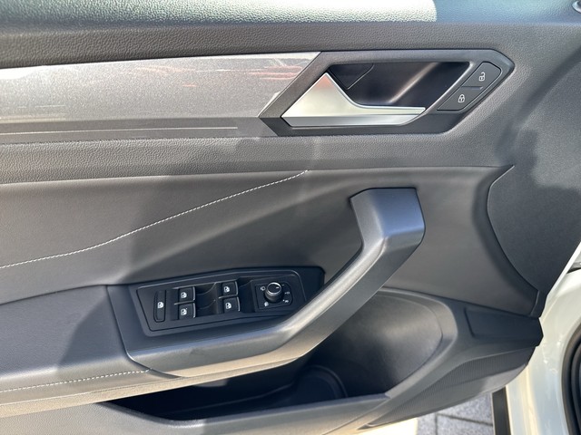 VW - T-Roc 1.5 TSI DSG Style ACC+LED+SHZG+DAB+LM17"_5