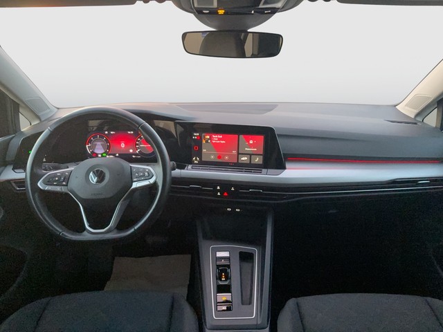 VW - Golf VIII Variant 2.0 TDI DSG Life NAVI+SHZ+LED+PDC_2