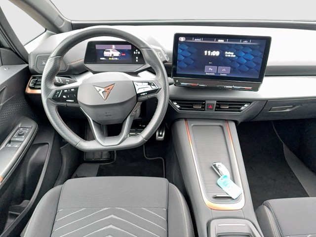 CUPRA - Born LED+LANE ASSIST+KLIMAAUTOMATIK+KEYLESS-GO+_2