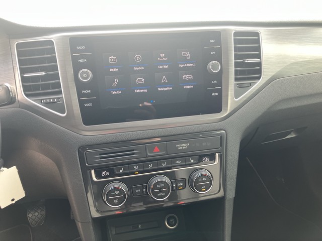 VW - Golf Sportsvan 1.5 TSI Comfortline NAVI+KAMERA_7