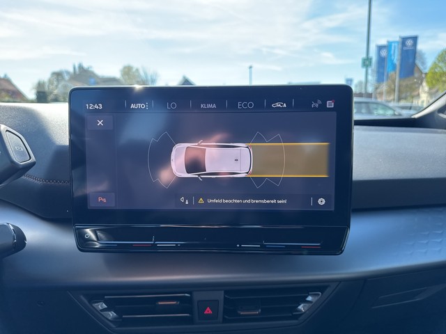 CUPRA - Born 150 kW 19" GJR LED Lenkradhzg._5