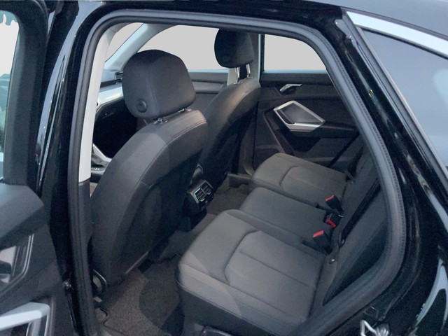 Audi - Q3 Sportback 35 TFSI S-tronic AHK+ACC+ALLWETTER_3