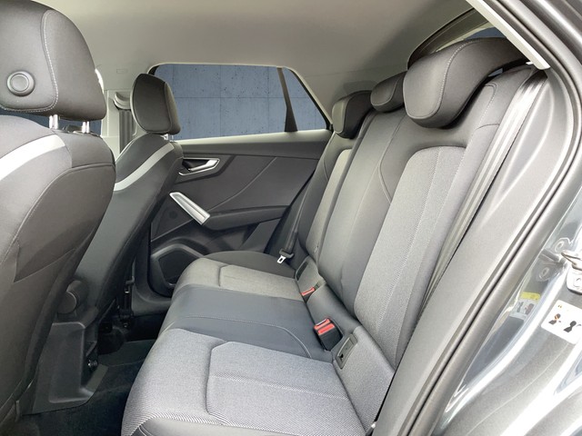 Audi - Q2 35 TFSI S-tronic S line ACC+LED+NAVI+SHZG+PDC_3
