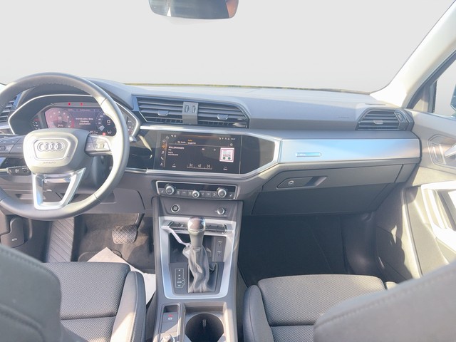 Audi - Q3 35TFSI S-tronic advanced AHK+LED+NAVI+_2