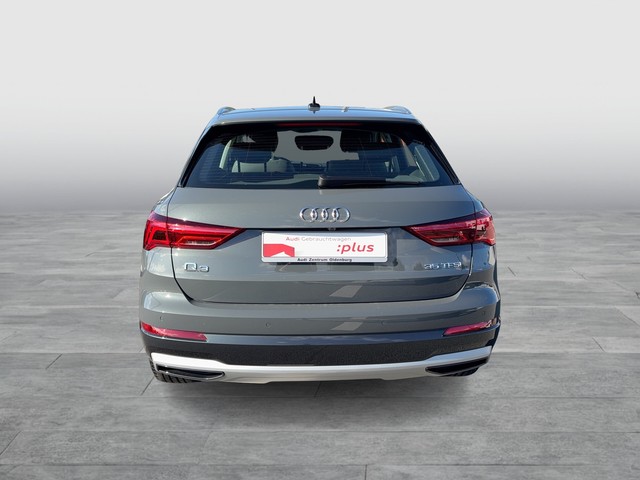 Audi - Q3 35TFSI S-tronic advanced LED+ACC+NAVI+_9