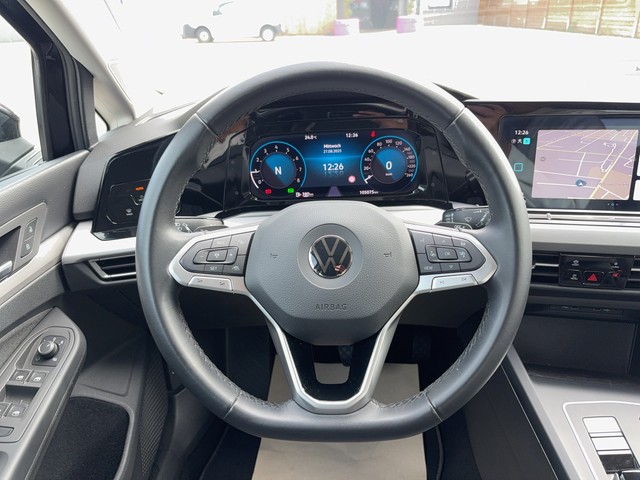 VW - Golf VIII Lim. 1.5 eTSI DSG Life eTSI ACC+NAVI+SIDE-ASSIST_17 VW - Golf VIII Lim. 1.5 eTSI DSG Life eTSI ACC+NAVI+SIDE-ASSIST_17